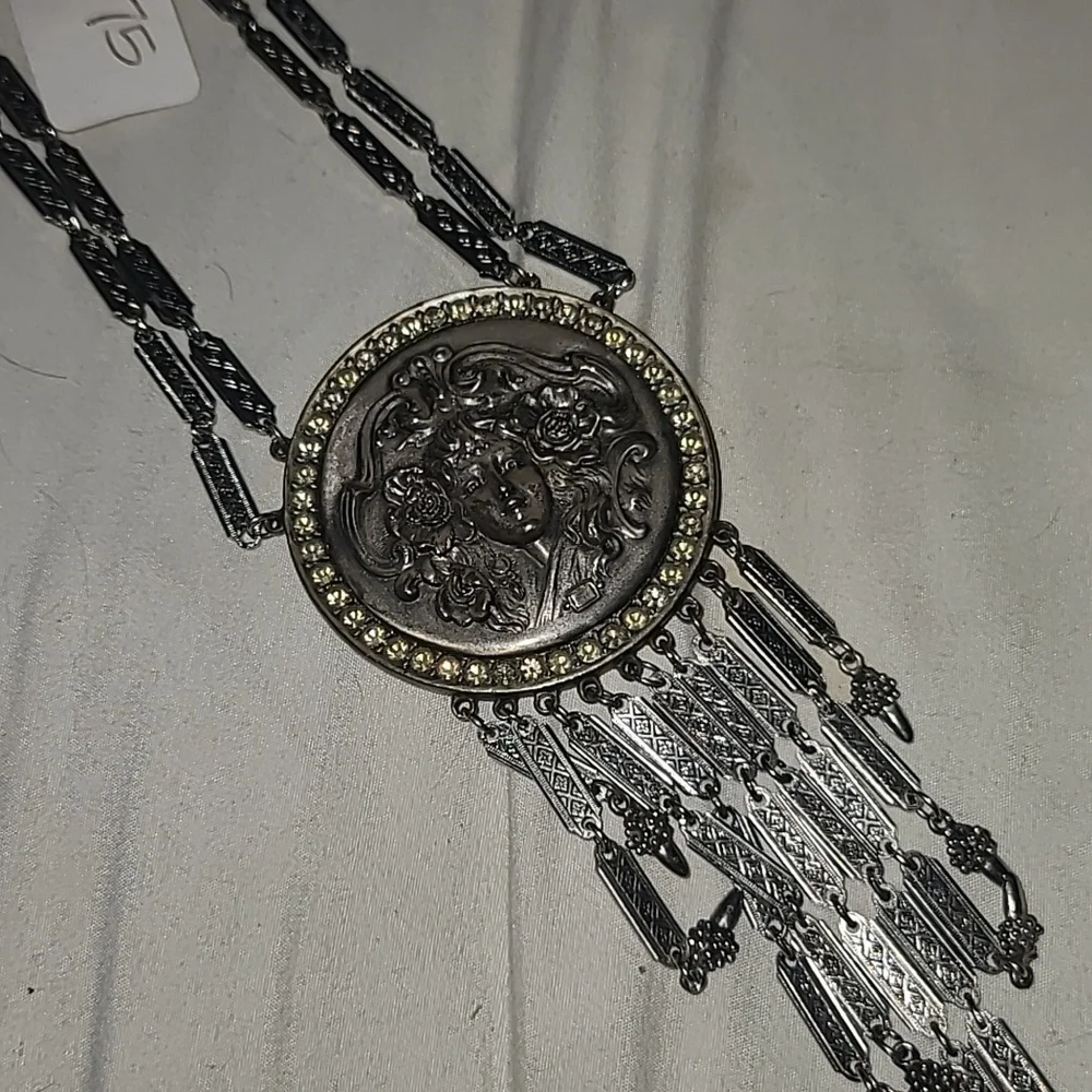 Vintage 1960 Silver Golddette Lady Medallion. Beautiful Unique. Rare. - Picture 4 of 15